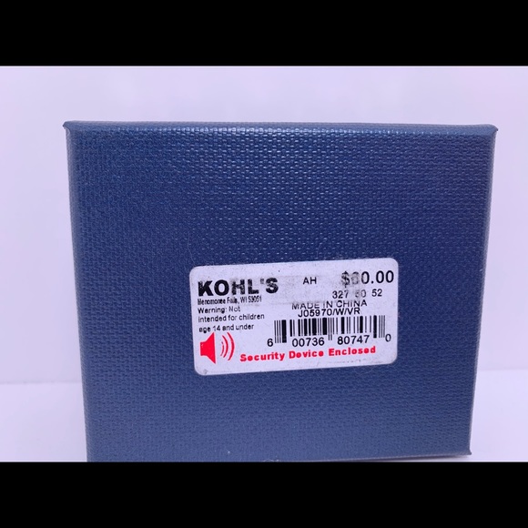 New‼️Cristal Brilliance Set of necklace+earrings - Picture 5 of 7